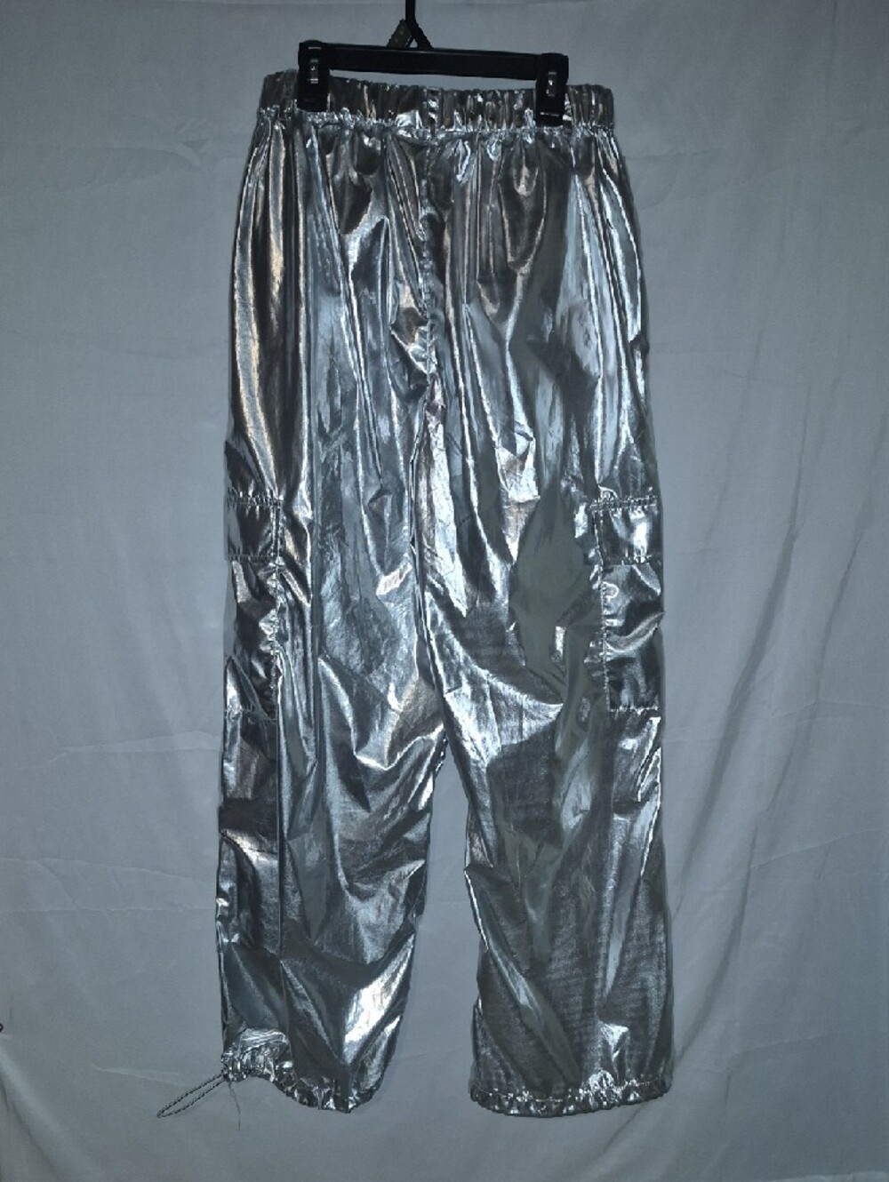 Jolie & Joy Metallic Silver Pants - Picture 2 of 7